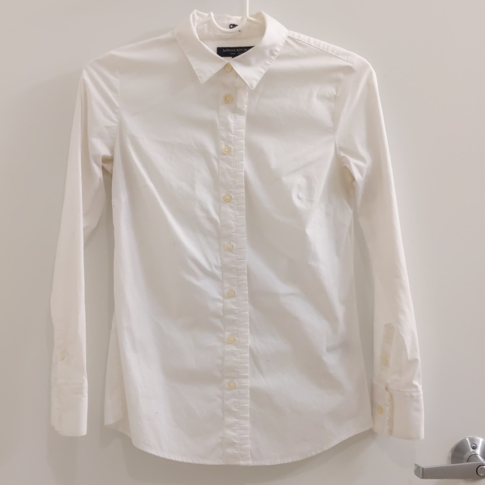 BR White Button Down Size 2 Petite